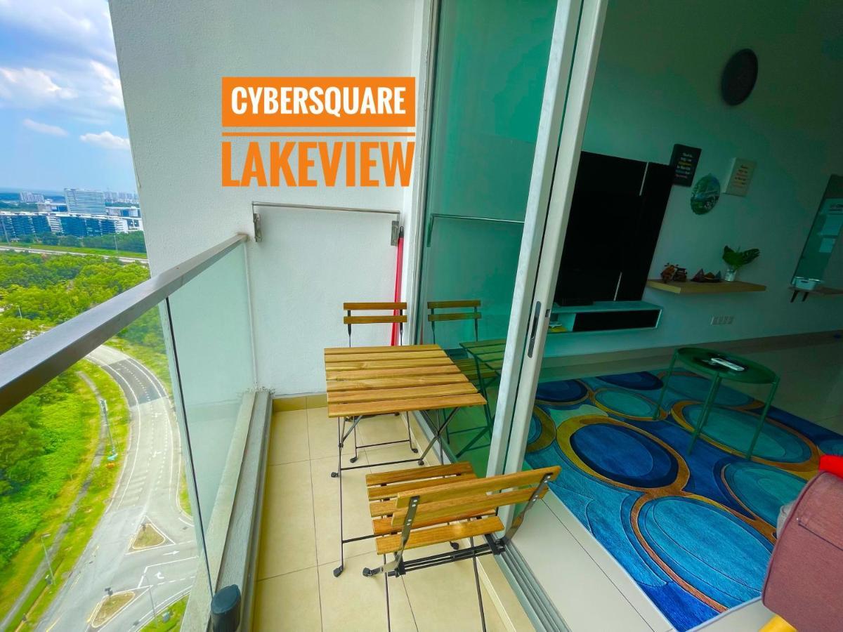 Cybersquare Lakeview With Netflix And Disney Hotstar Cyberjaya Exteriör bild